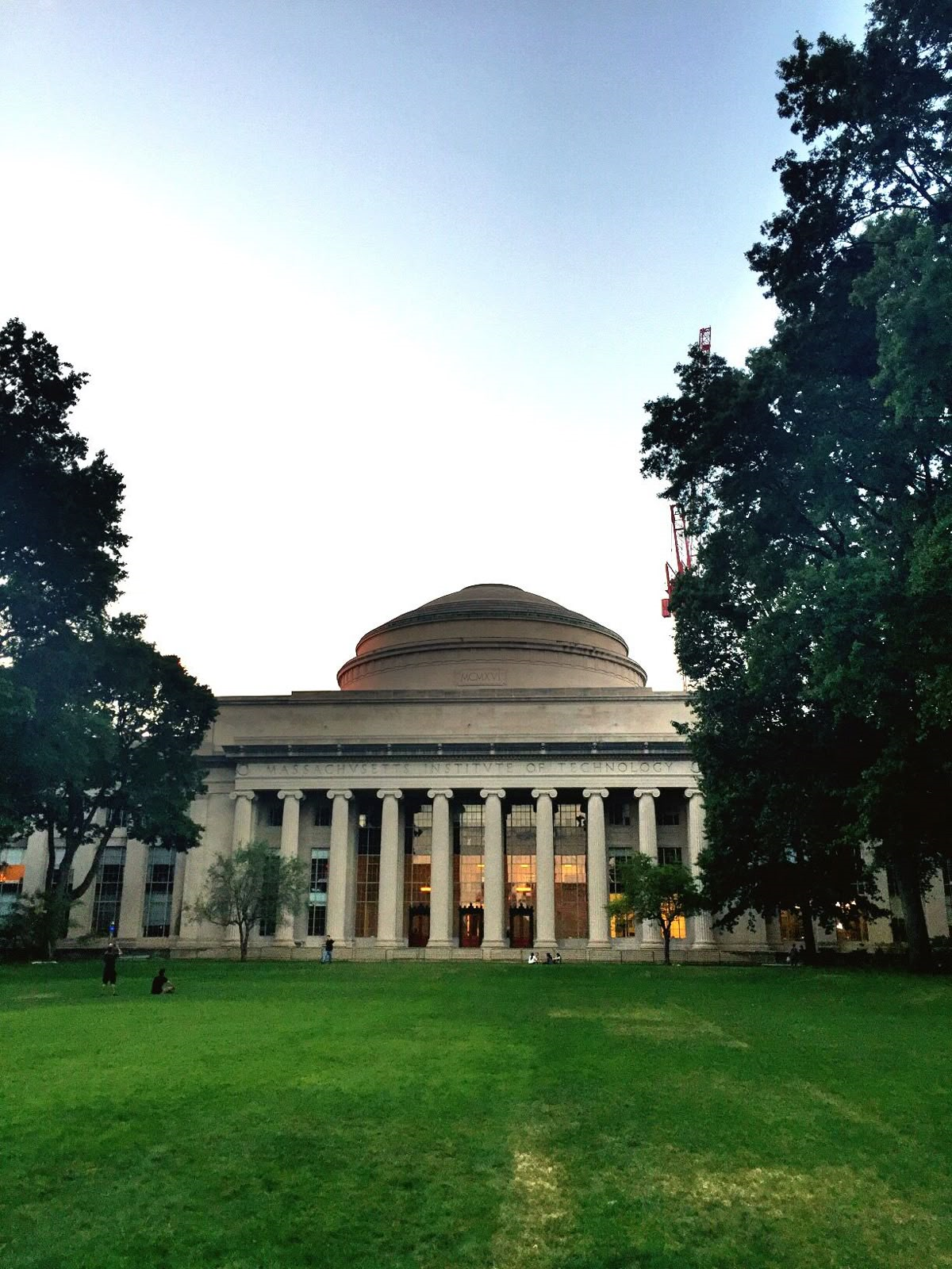 Massachusetts Institute of Technology